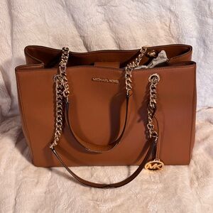Michael Kors Susannah Leather Tote in Luggage with Gold Accents